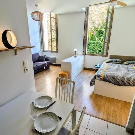 30m2 Centre Διαμέρισμα