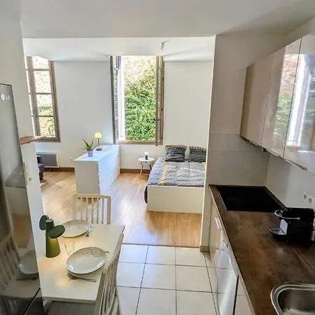 30m2 Centre Διαμέρισμα