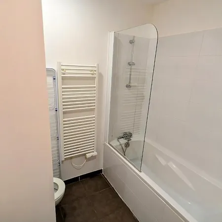 30m2 Centre * 塞特港